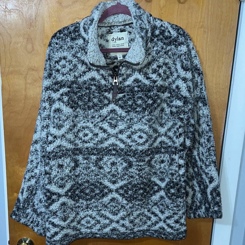 Dylan Black and Cream Patterned Women's Sweater